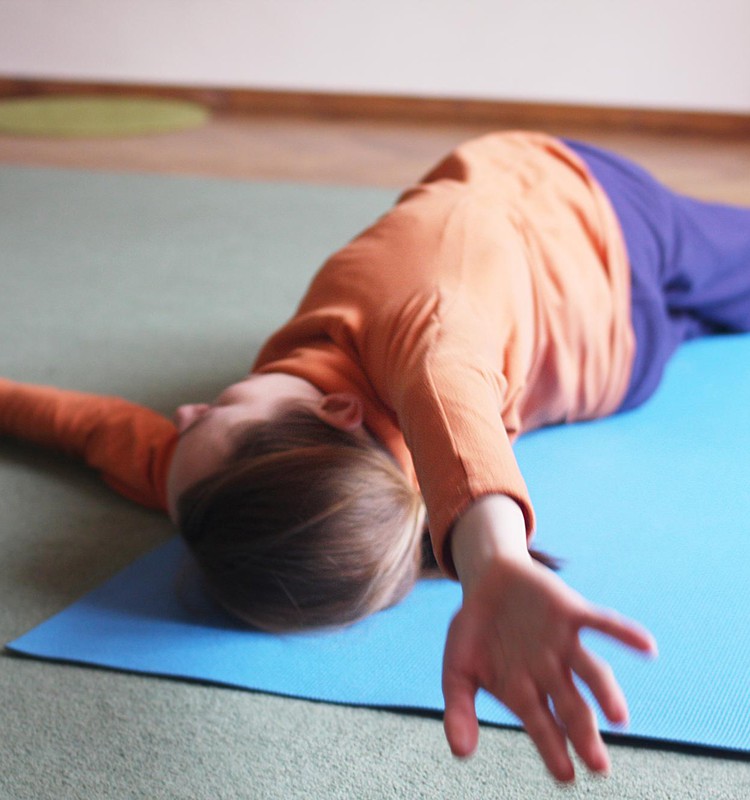 Brīnumdare neauglības gadījumā- Hormonu joga