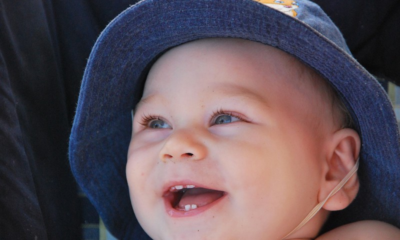 68,5% bērnu pirmais zobiņš izaug vecumā no 4 līdz 7 mēnešiem
