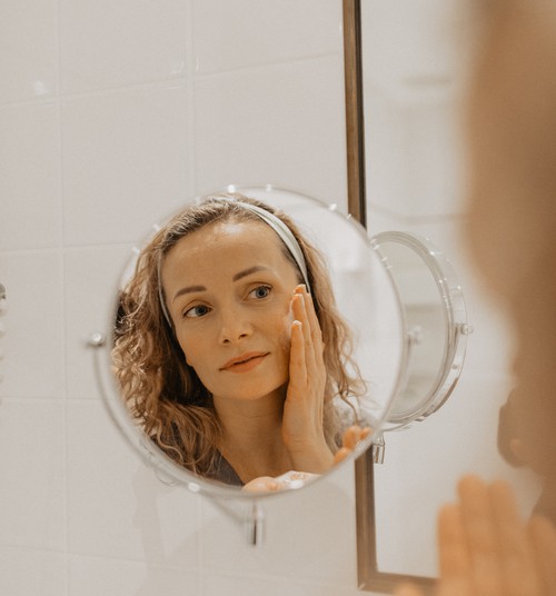 Kā pareizi attīrīt sejas ādu? 4 vienkārši ikdienas rituāli