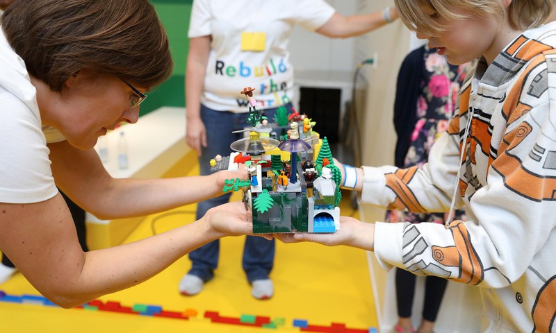 Bērnu rotaļas ar LEGO® klucīšiem- nebeidzams fantāzijas un radošuma lidojums