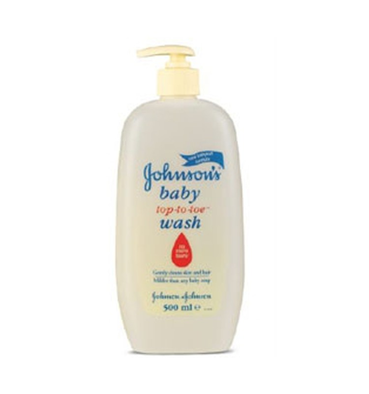 Johnson's® Top to Toe ™- pirmajai vannošanai mājās ir jābūt tikpat maigai kā pirmajai vannošanai slimnīcā