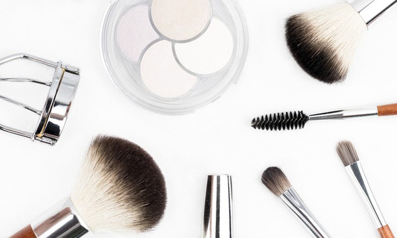 Nomierinošu želeju tūskas mazināšanai no GMT BEAUTY dāvinām...