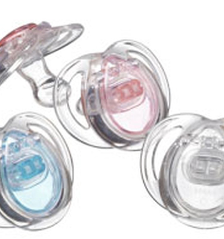 Aicinām vēl šodien pieteikties Tommee Tippee māneklīšu, zobgrauznīšu un pudelīšu testēšanai!