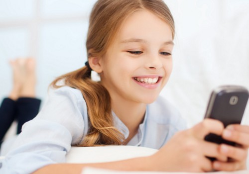 Kad Tavs bērns sāka lietot planšeti un/vai telefonu?