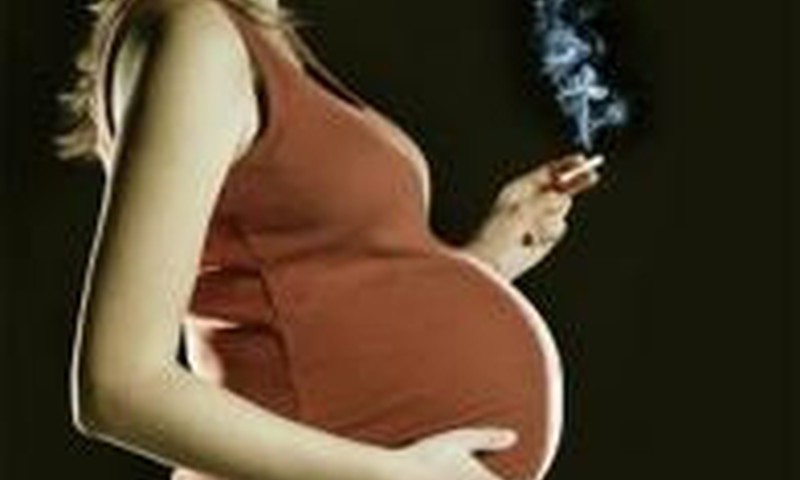 Smēķēšana  grūtniecības laikā palielina psihozes risku bērnam