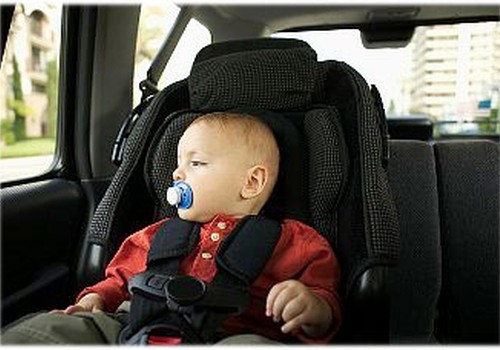 Dienas spēle: cik daudz Tu zini par bērna drošību automašīnā?