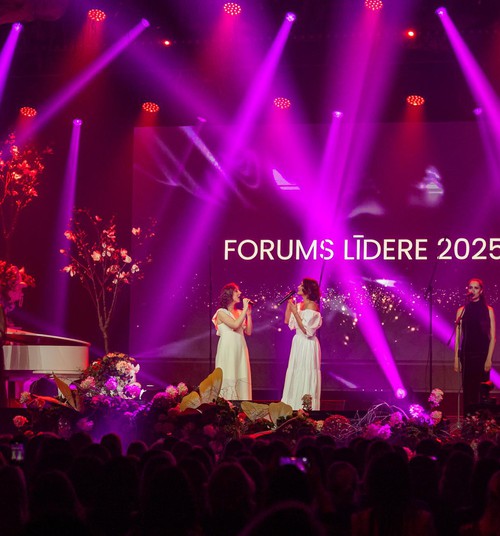 Vērienīgi aizvadīts 8. izaugsmes un iedvesmas pasākums “Forums LĪDERE”