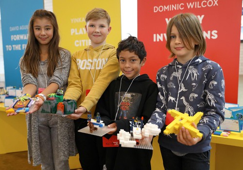 LEGO atklāj jaunu kampaņu, mudinot bērnus pārveidot pasauli!