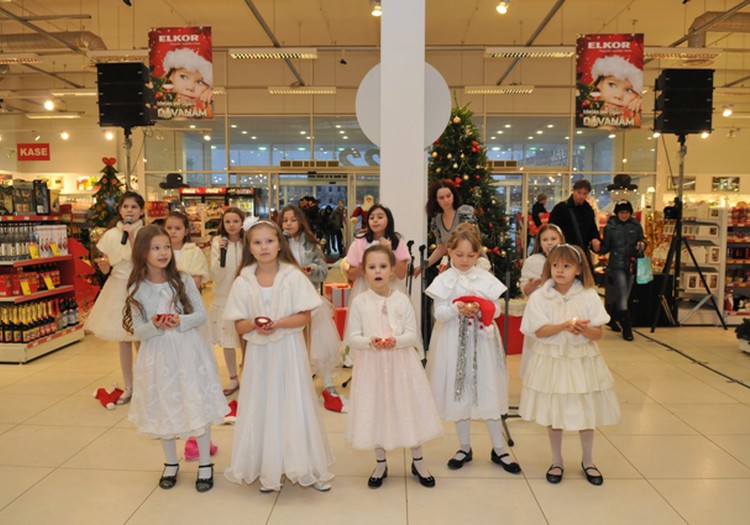 FOTOREPORTĀŽA: Ģimenes diena t/c Elkor Plaza