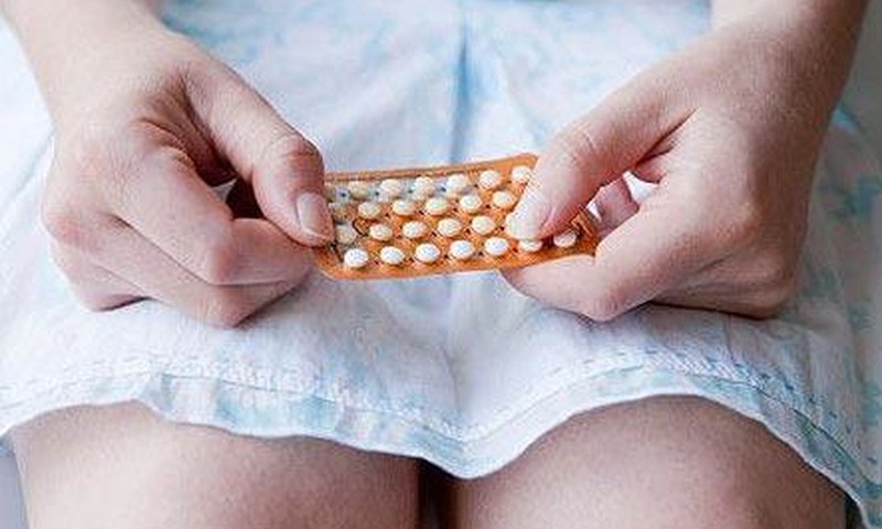 Spānijā likums par bezrecepšu avārijas kontracepciju izraisa abortu pretinieku sašutumu 