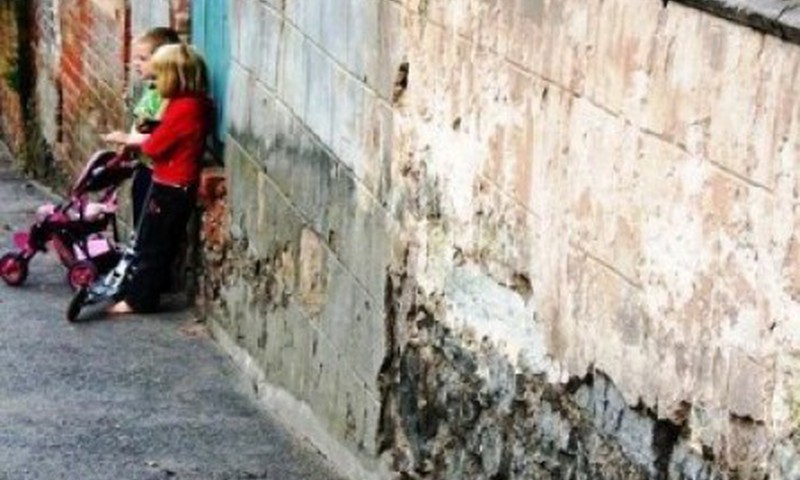 Mēs iepazināmies pie kūts... Un mana dzīve pārvērtās mēslu čupā!