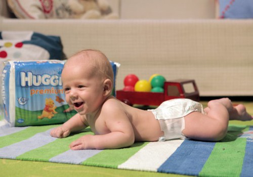 Šodien izlozēts pirmais Huggies® Premium loterijas laimētājs!