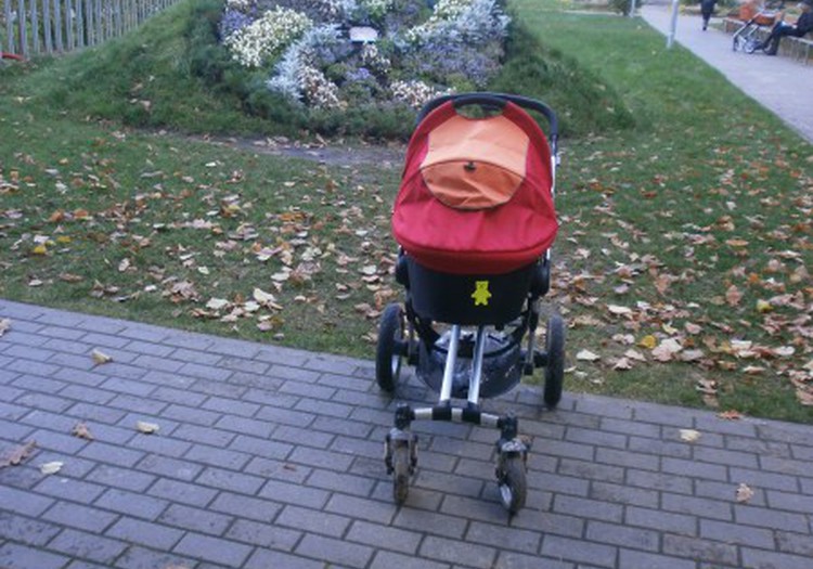 Ko jūsu partneri dara ar mazuļiem ikdienā?