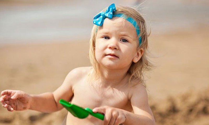 Konkurss: Pastāsti, kā lutināt mazuļa ādu vasarā un laimē!