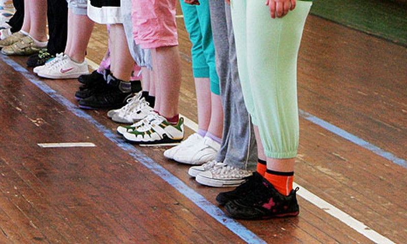 Ar bērnu nelaiž sporta klubā
