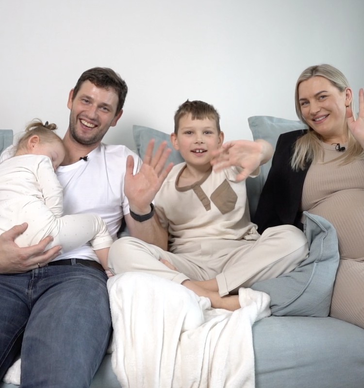 06.09. STV: Atklājam jauno sezonu! Iepazīsties ar Superbēbis 2025 ģimeni. Dzemdību soma. Adaptācija dārziņā. Redzes pārbaude bērnam