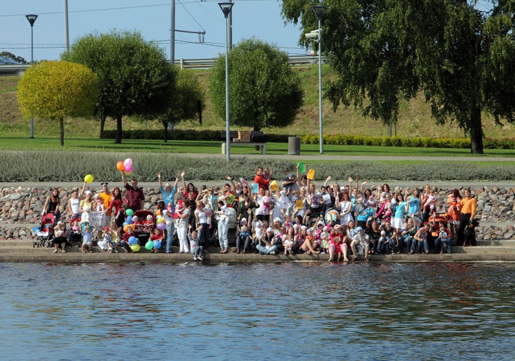 FOTO: Māmiņu Kluba TV raidījuma jaunā sezona sākas jau 28.augustā! Nenokavē!
