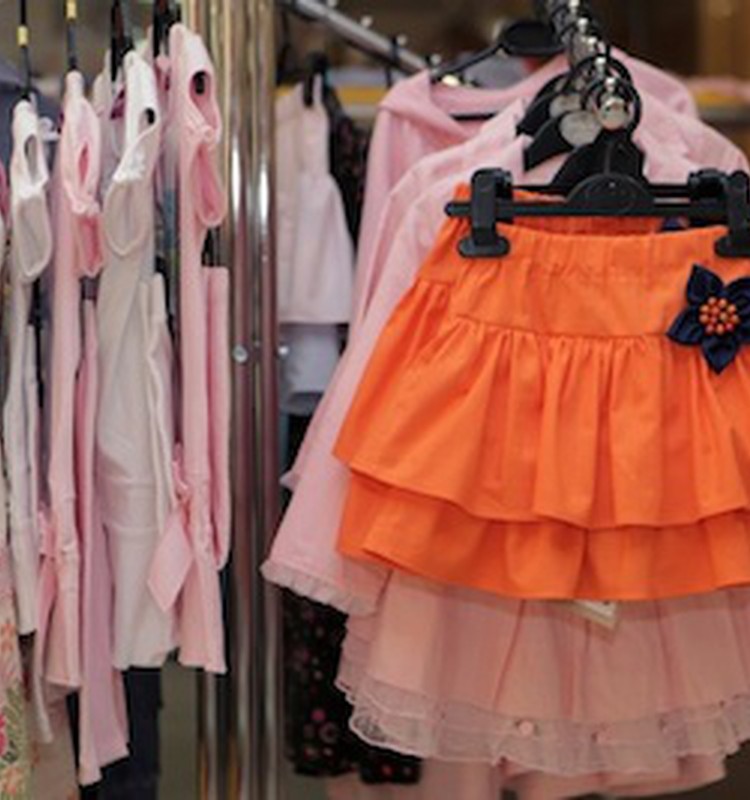 FOTO: Veikals "Kids Fashion" - angļu firmas kostīmi stilīgām meitenēm par īpašu cenu!