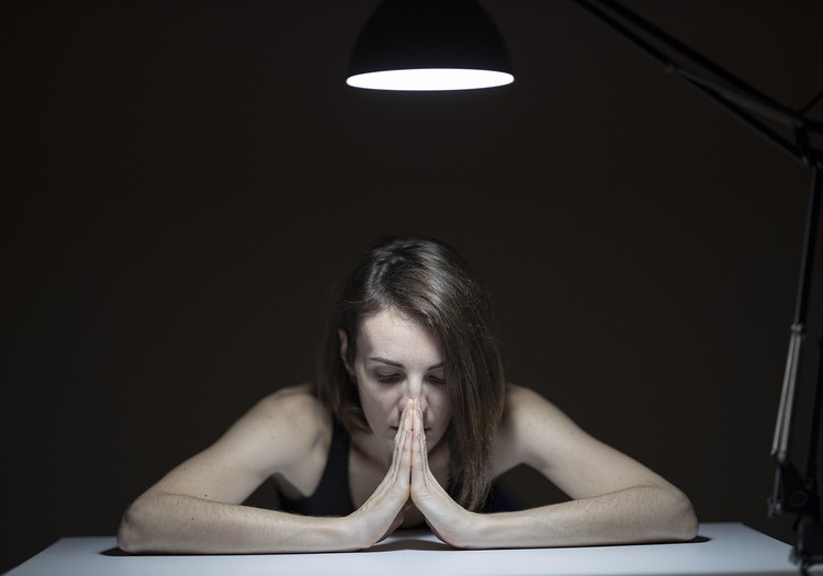 Sastopot atkarības, labāk uztraukties nekā nosodīt