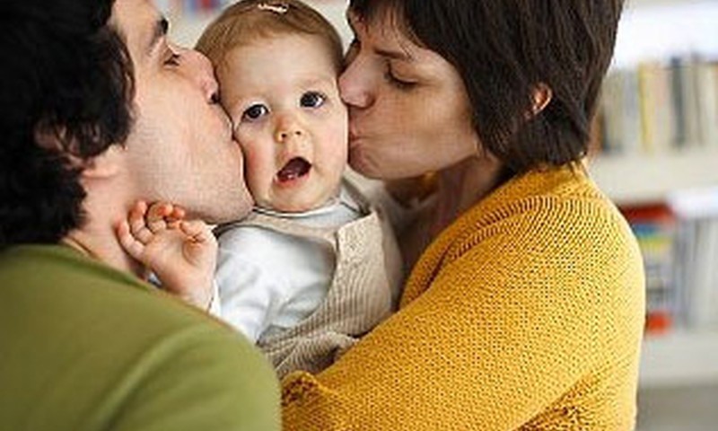 Iepazīsimies – mēs esam Tavi vecāki....