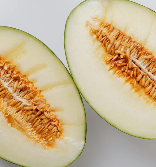 Melones topošās māmiņas uzturā. Ko svarīgi zināt?