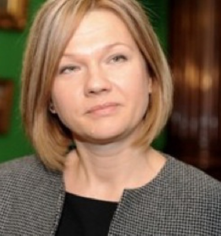 Jurševska ar "Māmiņu klubu" diskutēs par iespējamo ģimenes pabalsta reformu