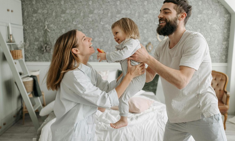 Kāpēc pat saspringtā dienas grafikā ir svarīgi atvēlēt brīdi kvalitatīvam laikam kopā ar bērnu?